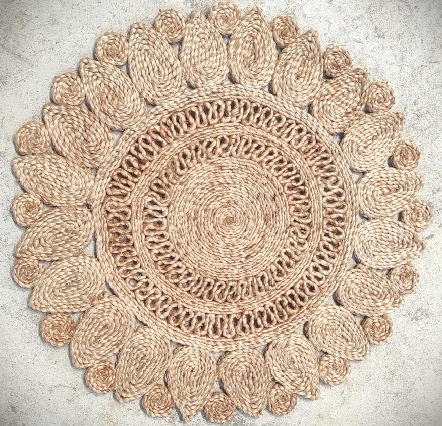 Round Natural Jute Rug, Scalloped Petal Edge, 90 cm diameter