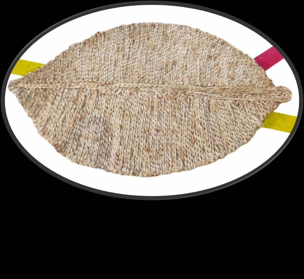 Leaf-Shaped Jute Placemat, 40 × 40 cm